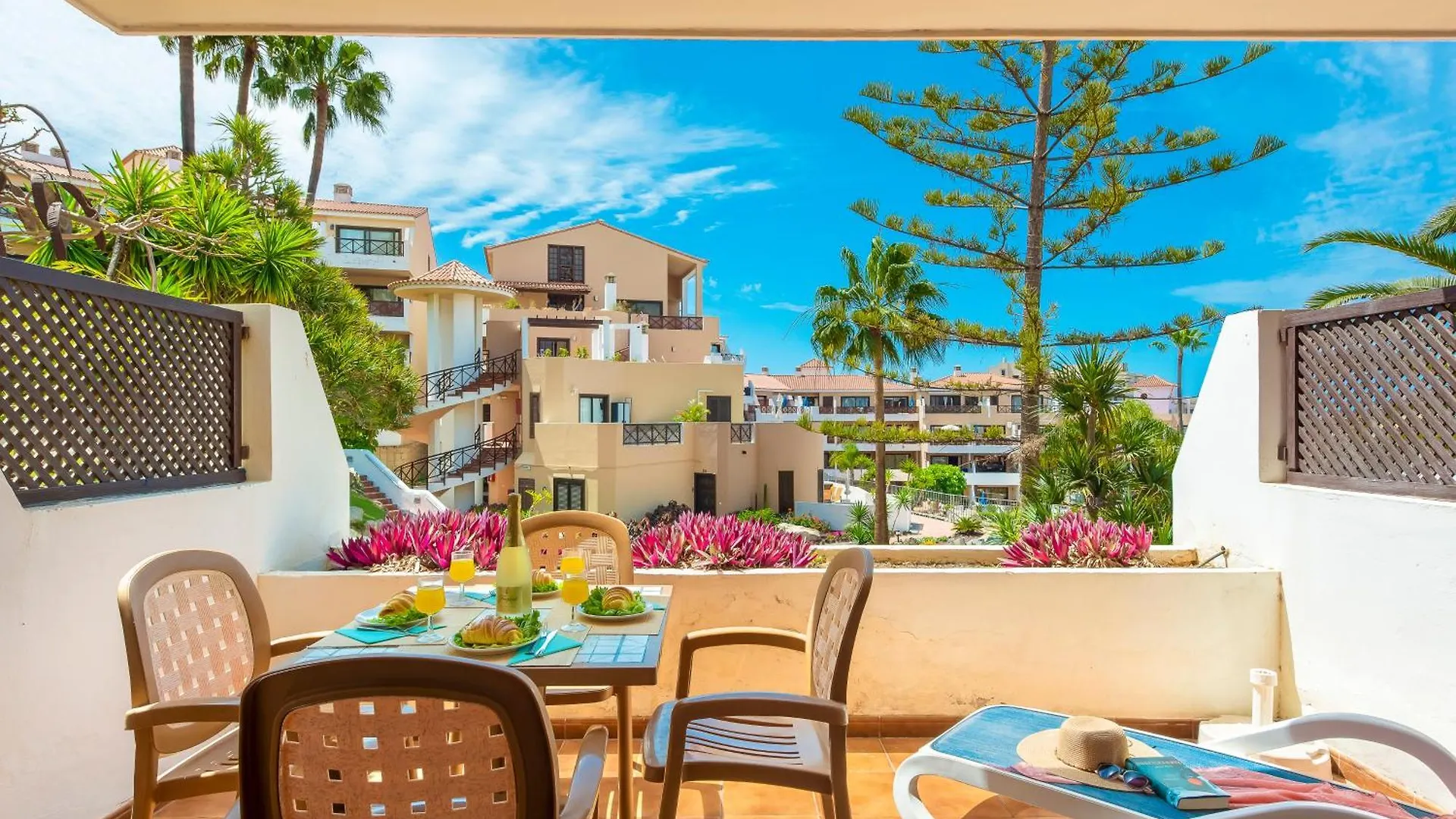 Azzurro Vibe With Ocean Sight In Heated Pool Complex - Tropical Dream Apartment San Miguel de Abona 0*,  Spain