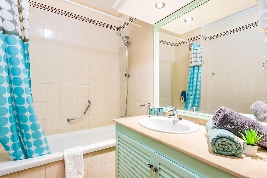 Azzurro Vibe With Ocean Sight In Heated Pool Complex - Tropical Dream Apartment San Miguel de Abona Spain