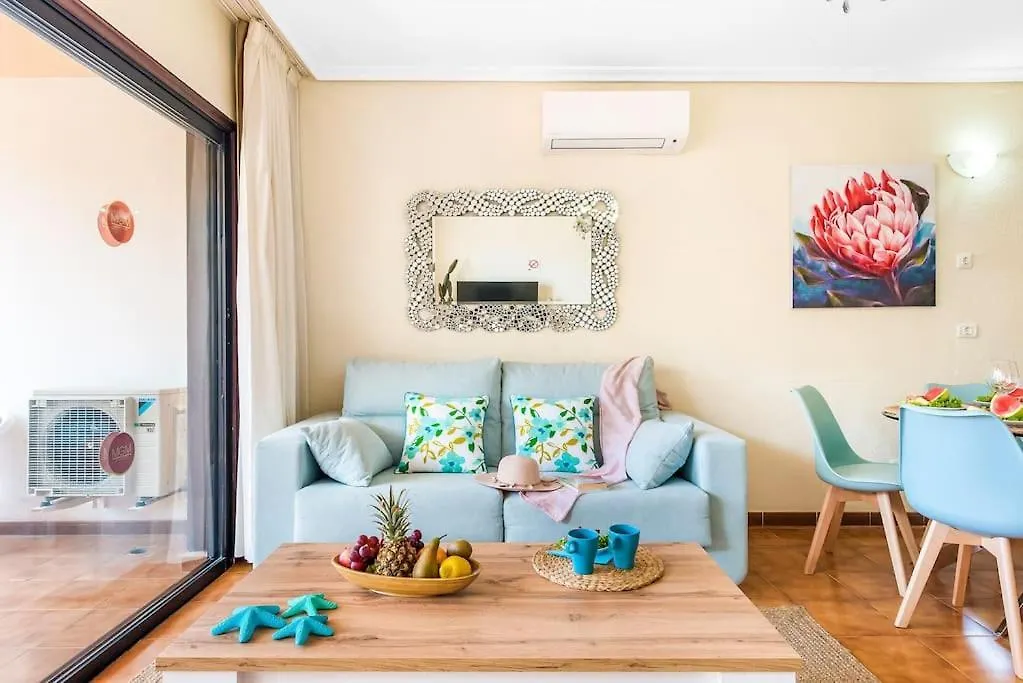Azzurro Vibe With Ocean Sight In Heated Pool Complex - Tropical Dream Apartment San Miguel de Abona Spain